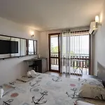 Complex Fichoza 3* וארנה
