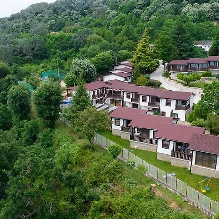Complex Fichoza Ferienpark Warna