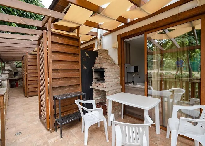 Tatil parkı Complex Fichoza 3*