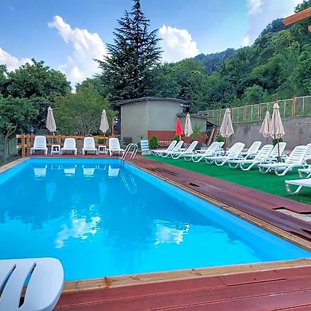 Complex Fichoza Holiday park 3*