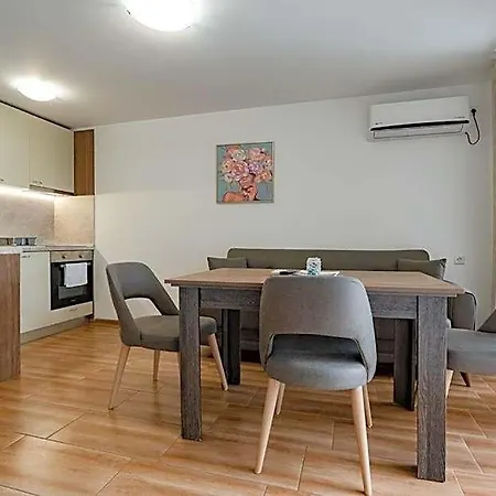 Complex Fichoza Holiday park 3*