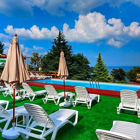Holiday park Complex Fichoza